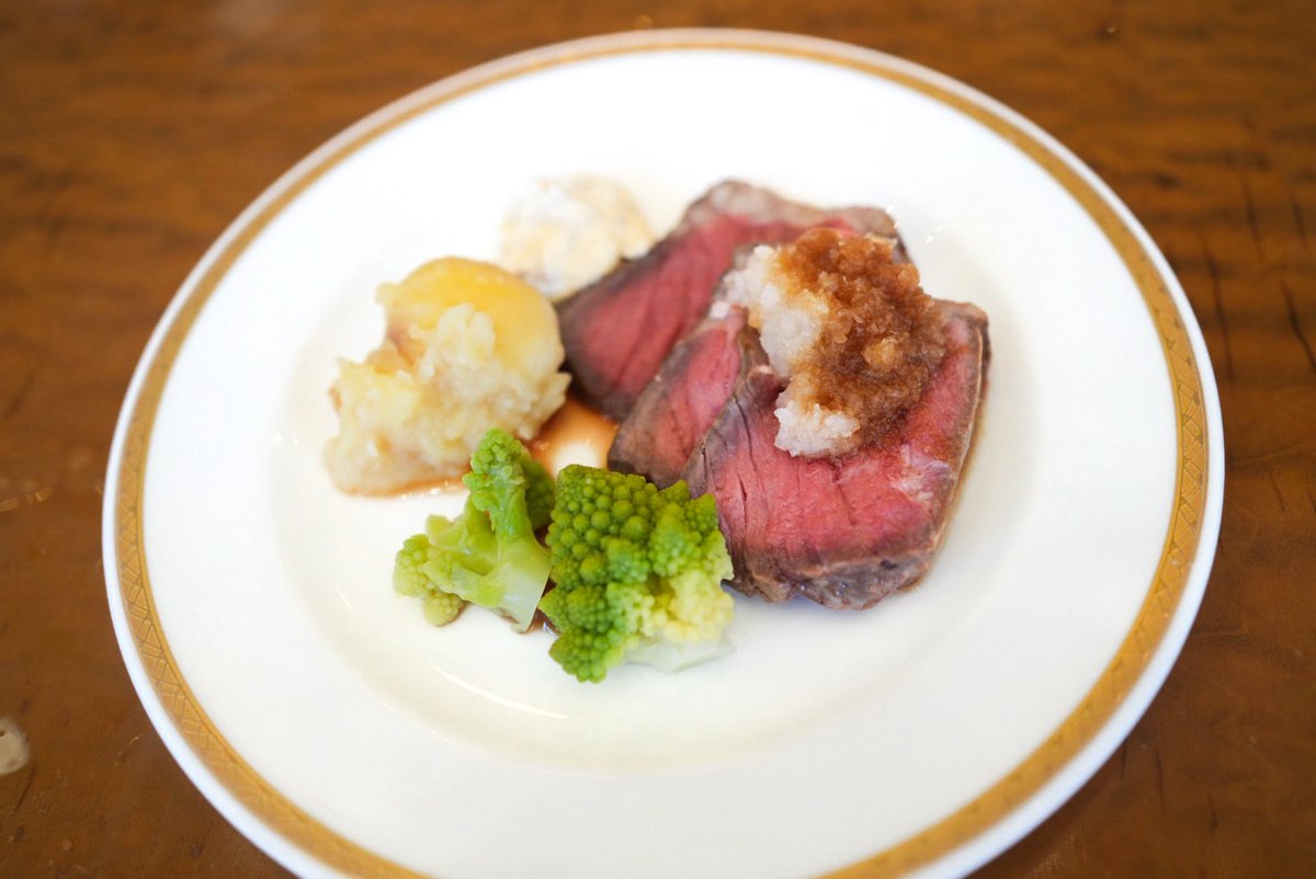 tani_guku's tweet photo. ホテルスプリングス幕張の夜ビュッフェ、食べ放題で4,300円、子供2,000円と破格すぎておすすめ。飲み放題も+2,000円で付けられる。ホテルでこの値段は中々ないし空いてるから土日夜ふらっと行っちゃう。 https://t.co/DMRTiYsprT