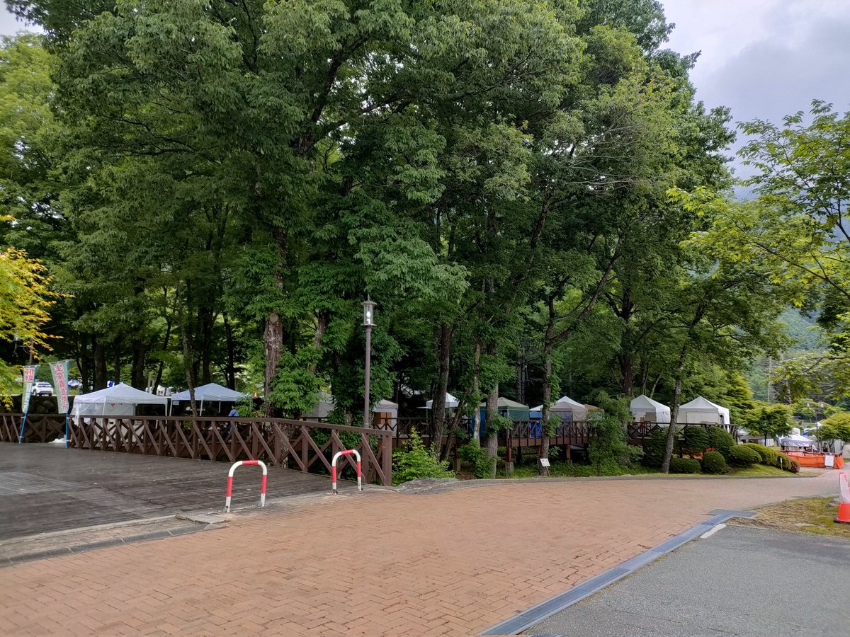 SORANOUTUWA2002's tweet photo. 杜の市クラフトフェア2日目準備完了。午後から雨の予報ですが本日最終日よろしくお願い致します。 https://t.co/mhwAq5CgNC