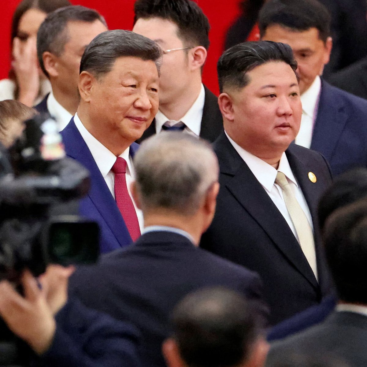 SocialistMMA's tweet photo. The two greatest leaders in the world. https://t.co/0oOtR9du6L