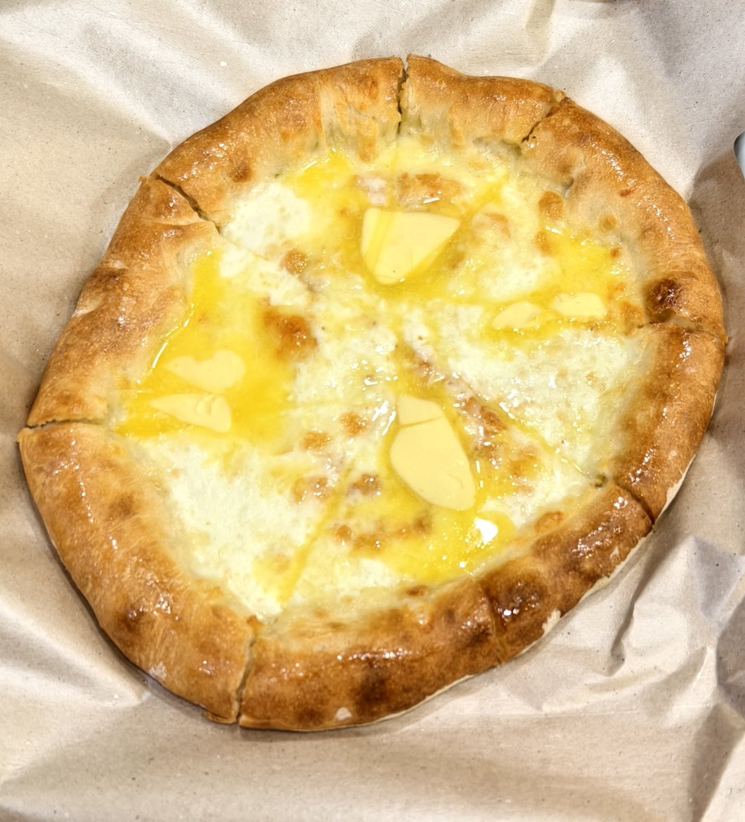 WildTable_0823's tweet photo. トラブゾンは特産のバターを活かした数々の美味しい食べ物が豊富。
やっぱトルコは食が最高だ。

街は洗練された街並みで、観光地なのに人当たりも頗る良い。吃驚

まるで反対のジョージアには帰りたくなくなる😭 https://t.co/W3TMsaK2Do