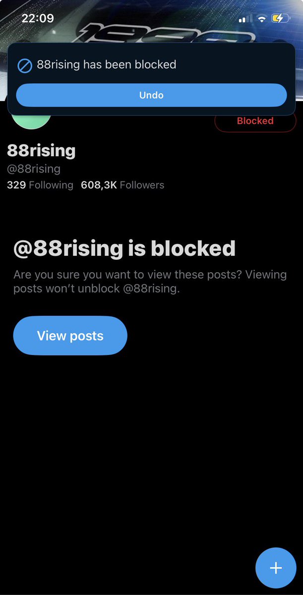 jojisushicat's tweet photo. Piss In The Wind (Deluxe) so good I blocked 88rising https://t.co/GjoI48Oger