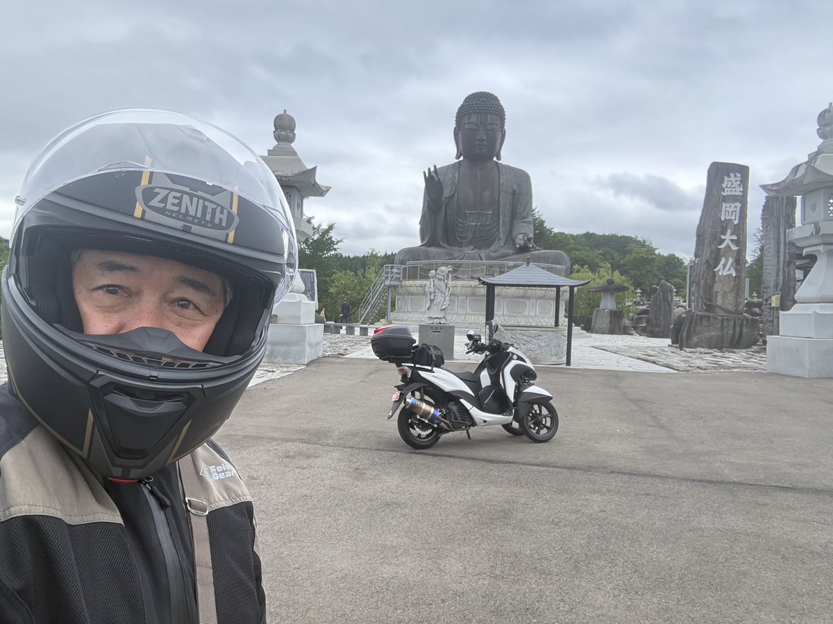 kinkansan's tweet photo. 北海道道南と東北ツーリング4日目
今日は雨に祟られた1日でした。出発からカッパ。十和田湖おいらせラインでしこたま雨に叩かれました。八幡平アスピーテラインはキャンセルして八幡平市の不動の滝に寄って盛岡へ。
#トリシティ125
#東北ツーリング https://t.co/uJOHPKBxJT