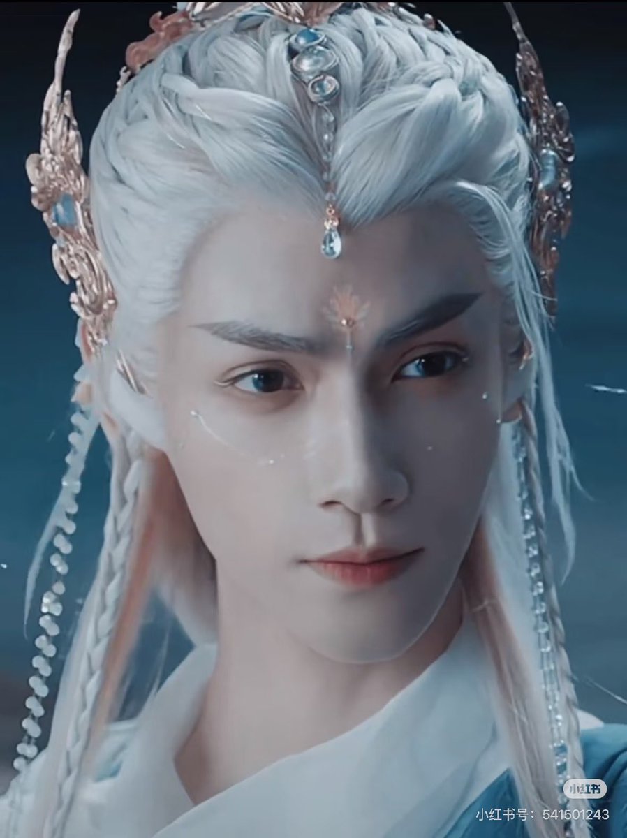 Duyeqing's tweet photo. I ask myself everyday how is he real? https://t.co/D1VbZa245z