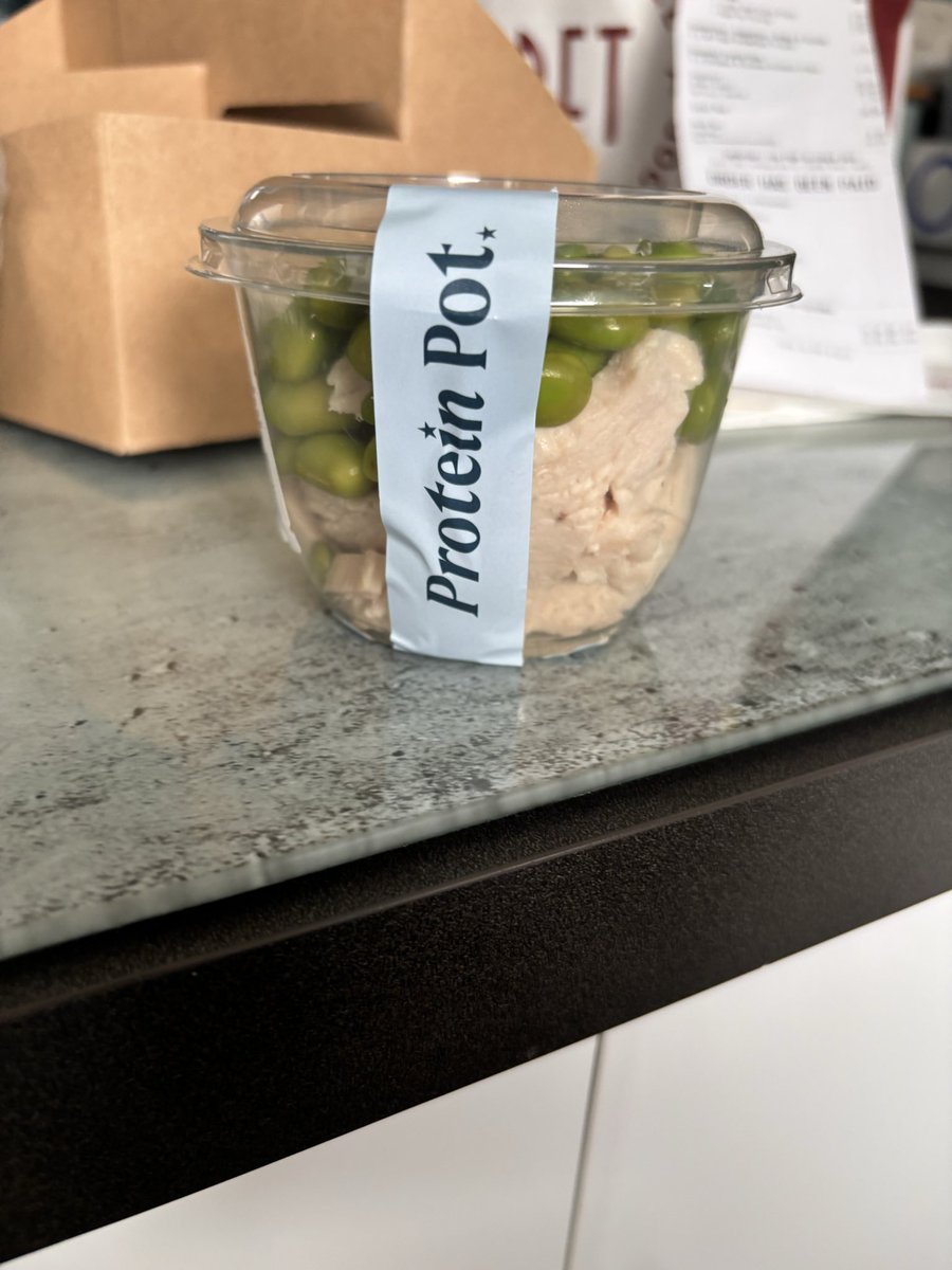 Cally_M2013's tweet photo. @JustEatUK I ordered from a local Pret A Manger today via Just Eat. I ordered a protein plate at £8.95. Instead I  received a chicken and edamame bean protein pot, as shown in the photo below. I have been informed I will not be getting a refund. Can you tell me why please? https://t.co/t9qU5JD5DJ