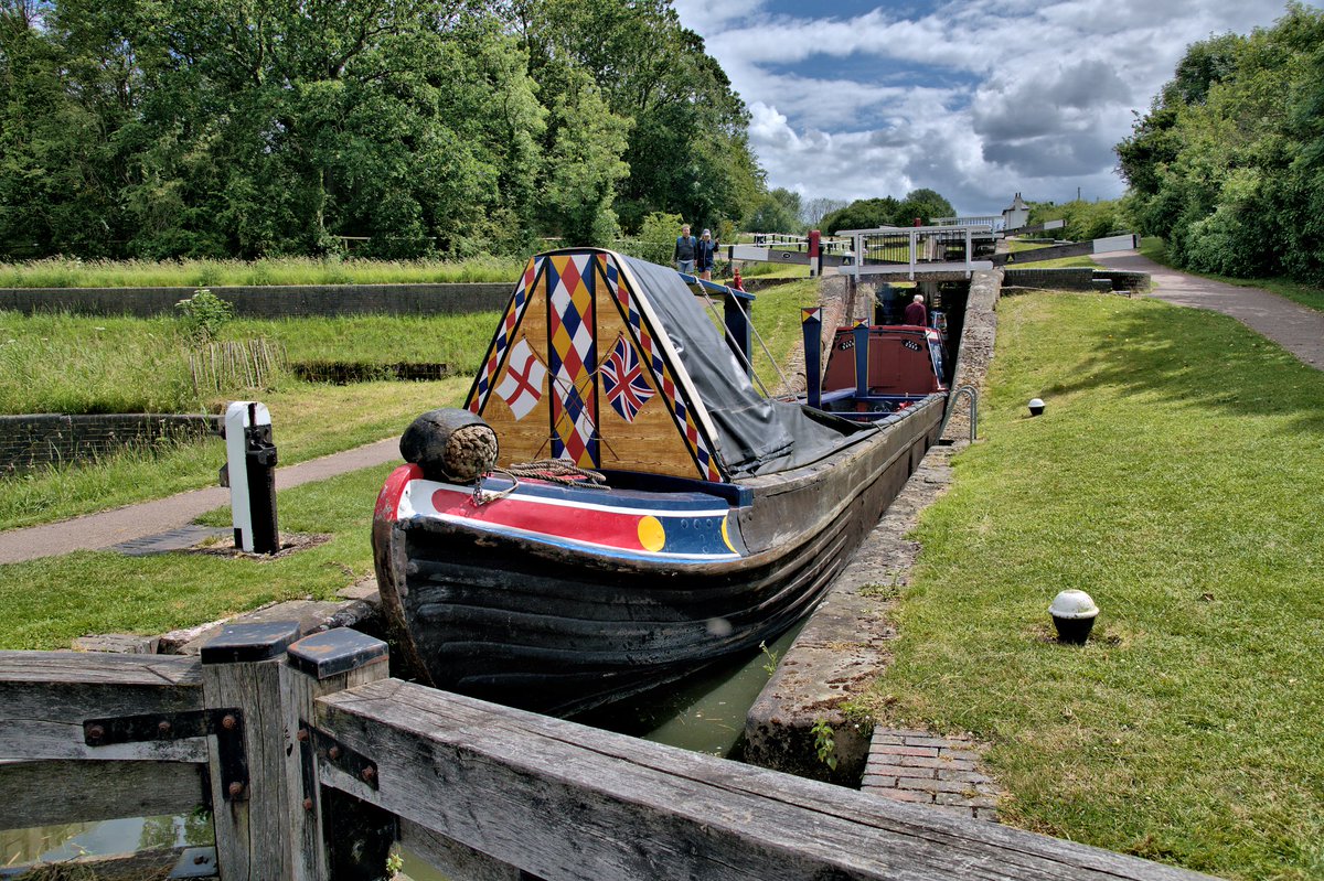 kevmaslin's tweet photo. A wonderful day spent at #foxtonlocks in Leicestershire, an iconic and very beautiful inland waterway location.
#chasingtheboats
#canalphotography
@CanalRiverTrust
@reachleicester
@leicslive
@BBCLeicester https://t.co/9uHQMvr3Bn