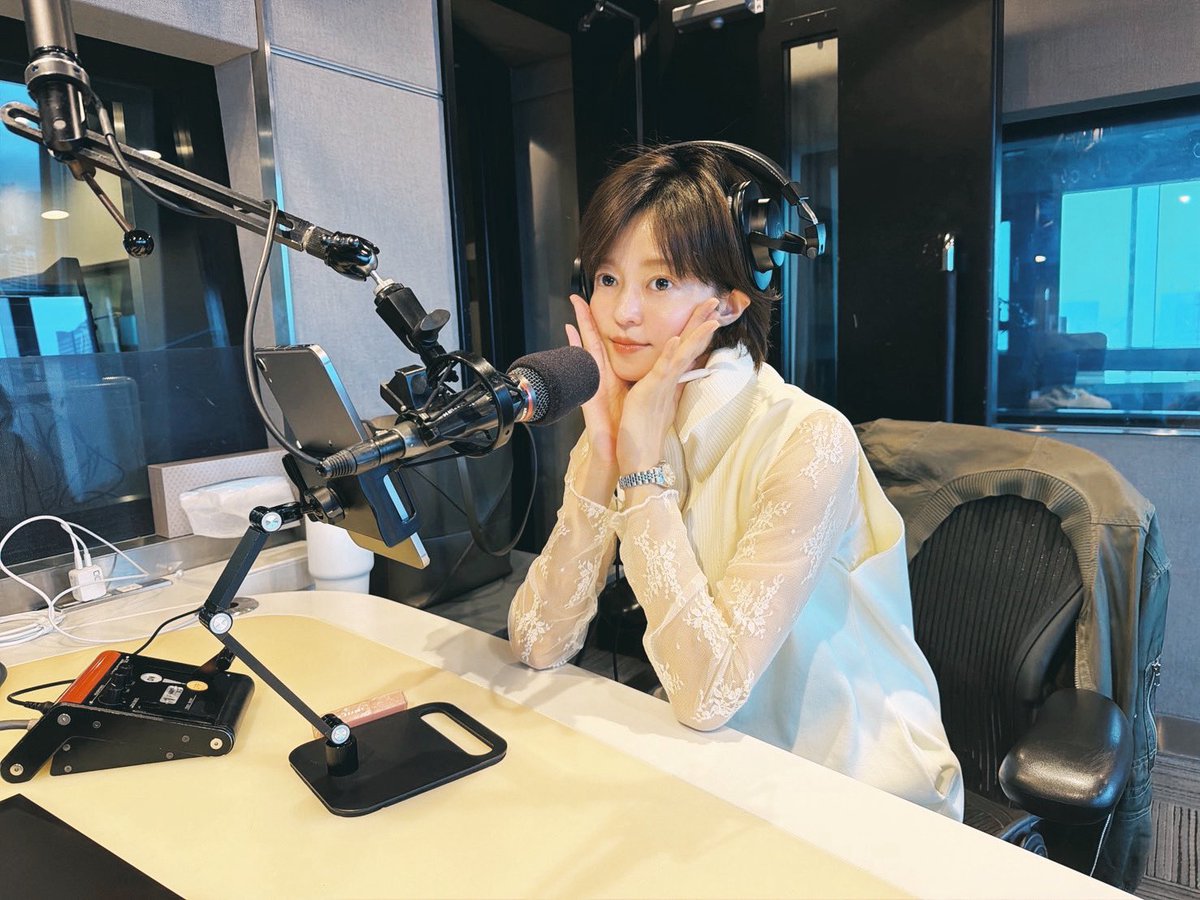 小林 おはりーぐろーりー！ J-WAVE 「early glory」 am6:00-9:00 🌱 めーん