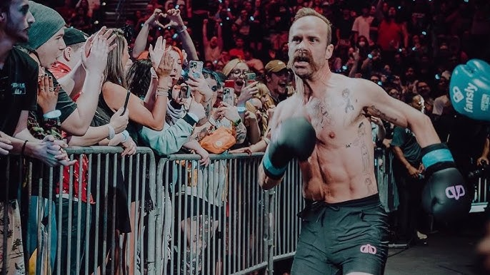 IfnBoxing's tweet photo. ‼️End Of The Road? ‼️

What happens next for the losers for Team Misfits (Luis Pineda, Fes Batista, Dad, slim?) https://t.co/sKuW1csdn4
