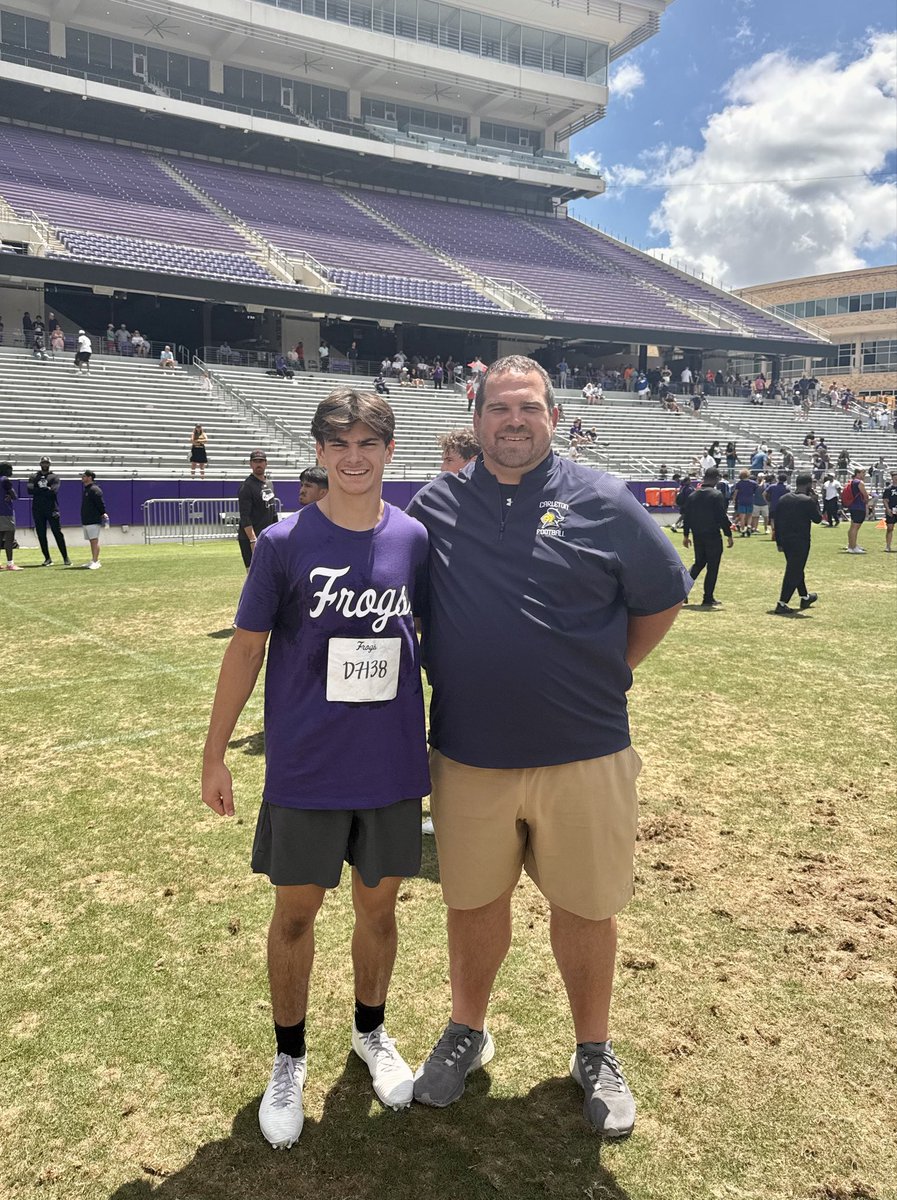 BraxtonO20's tweet photo. Competed at the @TCUFootball DFW Showcase today and enjoyed getting to work against some talented athletes. Thankful for the opportunity to learn from the coaches and compete. The work continues. 
📍Aubrey, TX | Corner | Class of 2027
@AubreyRecruit 
@CoachEHill 
@CoachSamKent 
@coach_atownsend