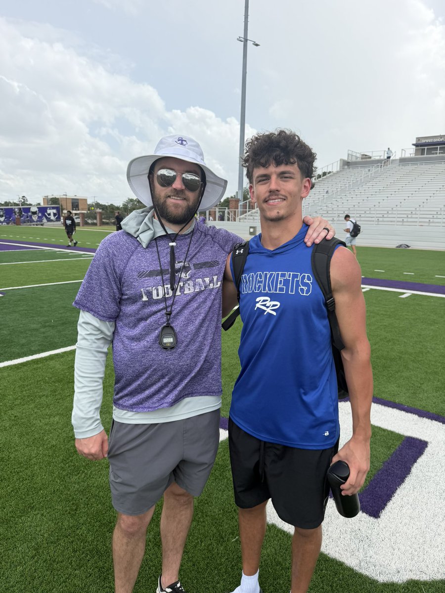 MunsJeven's tweet photo. Tarleton camp was one for the books! Thanks @CoachTateW for your time &amp; knowledge! https://t.co/X6enefN6eO