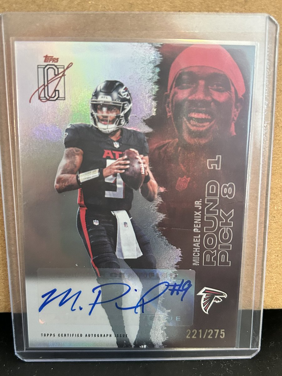 PatNeels's tweet photo. @CardPurchaser Have a tiger rookie card and some topps signature NFL crystal clear inserts/autos im looking to sell! https://t.co/uttJRIoq2c