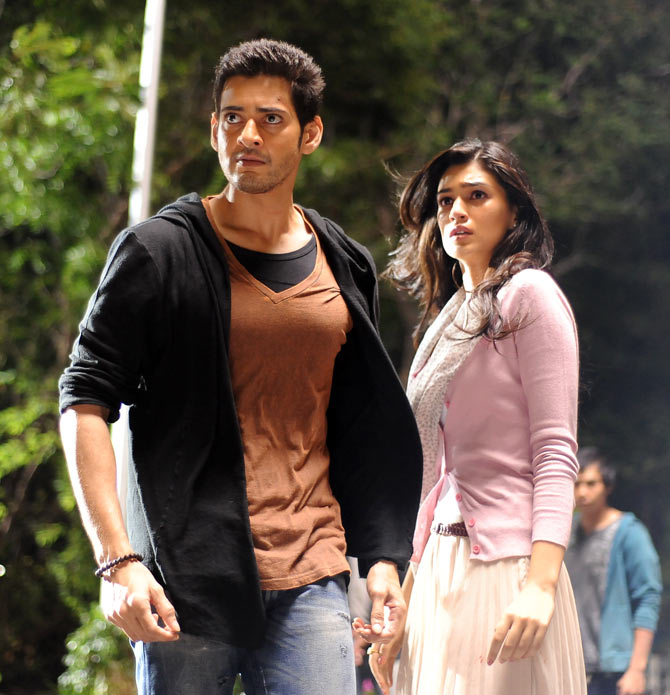 SmashTelugu29's tweet photo. A Sukumar's Failure and A Sukumar's Generational Success changed the genre and setting selection of our industry.
#1Nenokkadine #Rangathalam https://t.co/GTcWLyGQe2