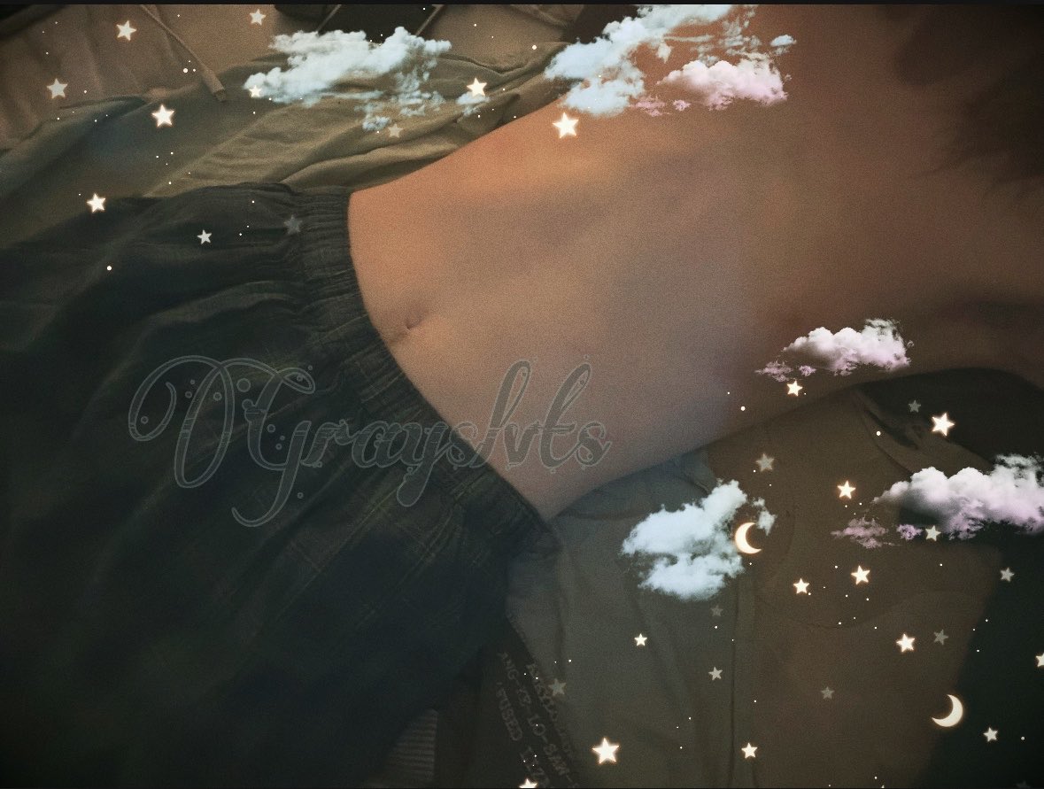 grayslvts's tweet photo. Clouds and stars ✨☁️ https://t.co/Aedv3EA1lF
