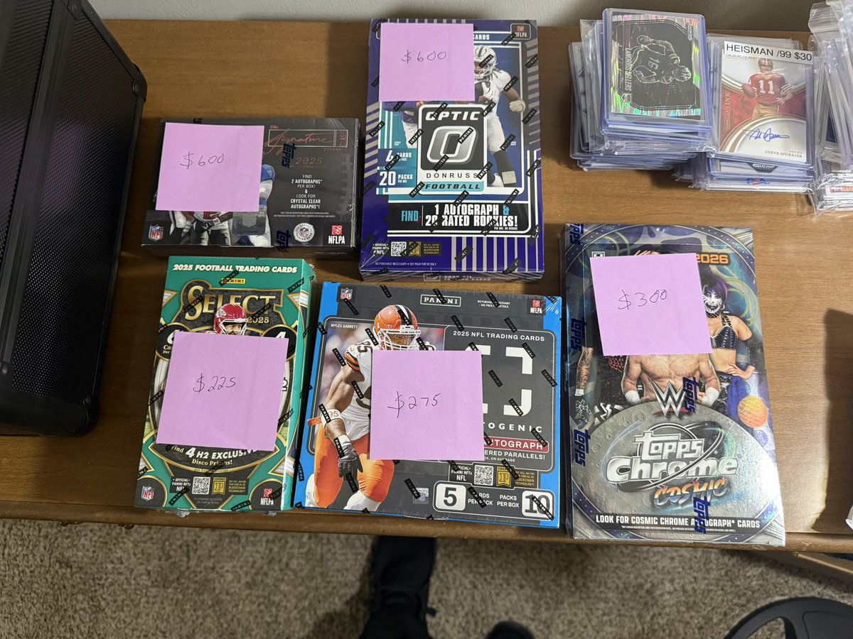 JonathanBCoker's tweet photo. Selling some sealed wax. Willing to listen to offers and will cut you a deal if you buy all together. DM me if you’re interested or have any questions. Please RT. 

*Free Shipping

@midwestboxbreak https://t.co/7OB5AUQ1Qa
