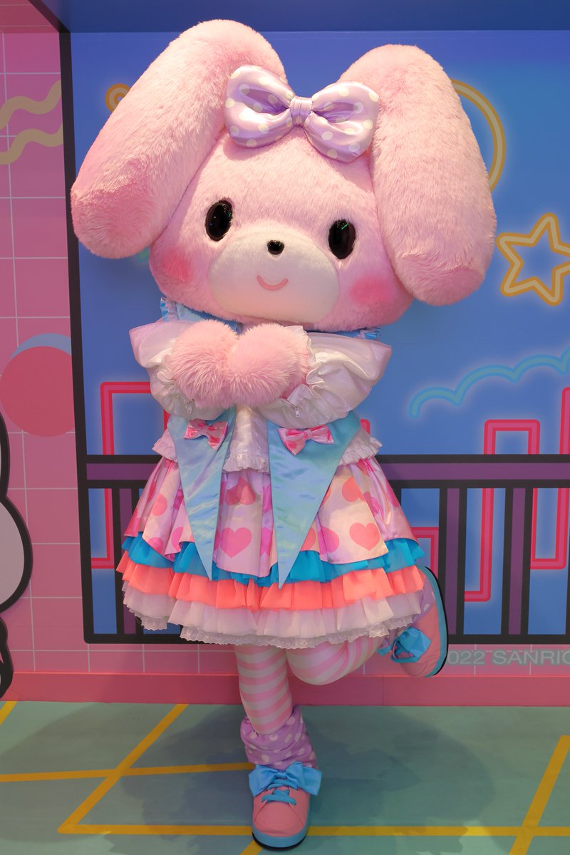patchee_spl's tweet photo. うさぴょんポーズの
るんるんルルちゃん🐰🎀 https://t.co/Icj2kaXdyz