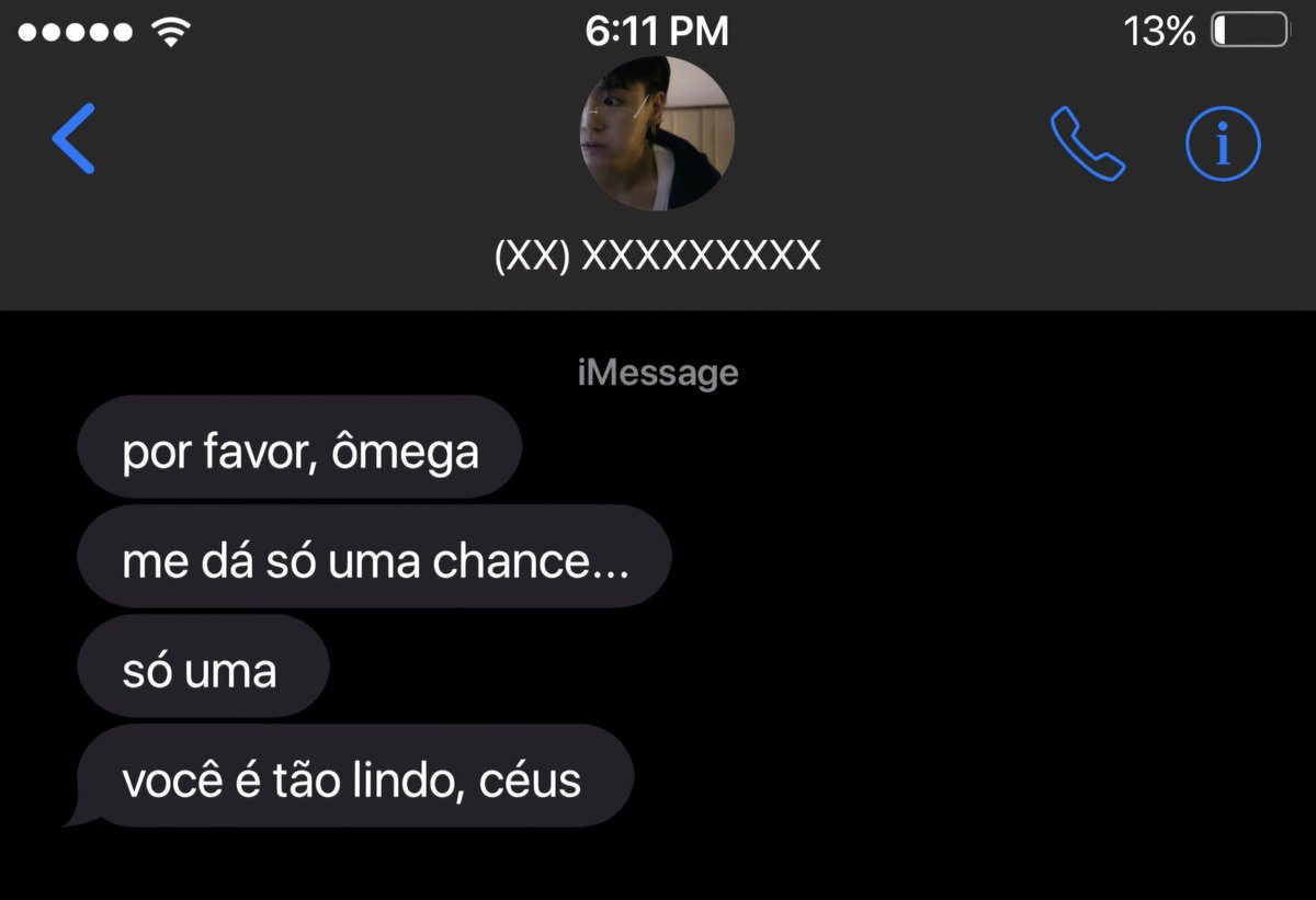 homelyly's tweet photo. #AUJIKOOK onde...

Jimin ignora todas as cartas de amor que Jeon deixa no seu armário, totalmente sem interesse no alfa nerd estranho da sua faculdade.

Ou onde, Jungkook é um bobo apaixonado no ômega com cheiro de baunilha loiro que o ignora todos os dias. https://t.co/p58JgXFINA