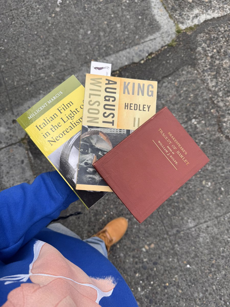 Isiah_TheWriter's tweet photo. My name is Isiah, and I’m an alcoholic…
and today… we bought books:
Thank you for 7 years. https://t.co/uqiAIhe8Ug