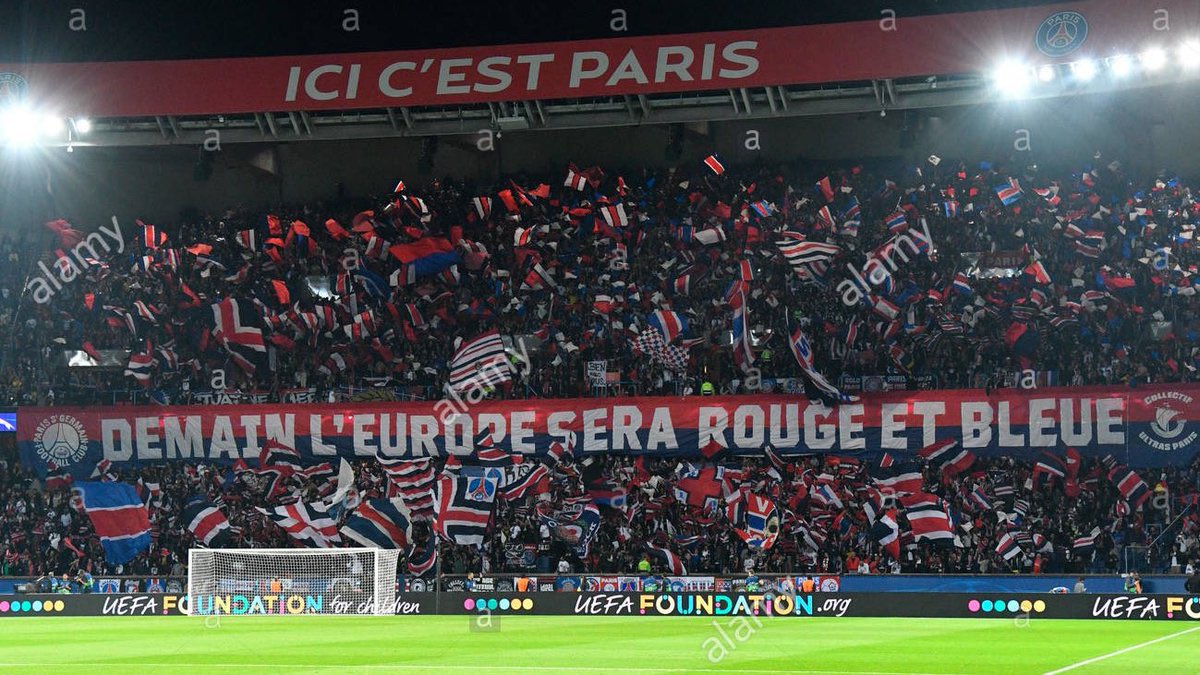 MediaParisien's tweet photo. ❤️💙 D̶E̶M̶A̶I̶N̶ ➜ AUJOURD’HUI, L’EUROPE EST ROUGE ET BLEU ! https://t.co/AbRpSA7Eyg