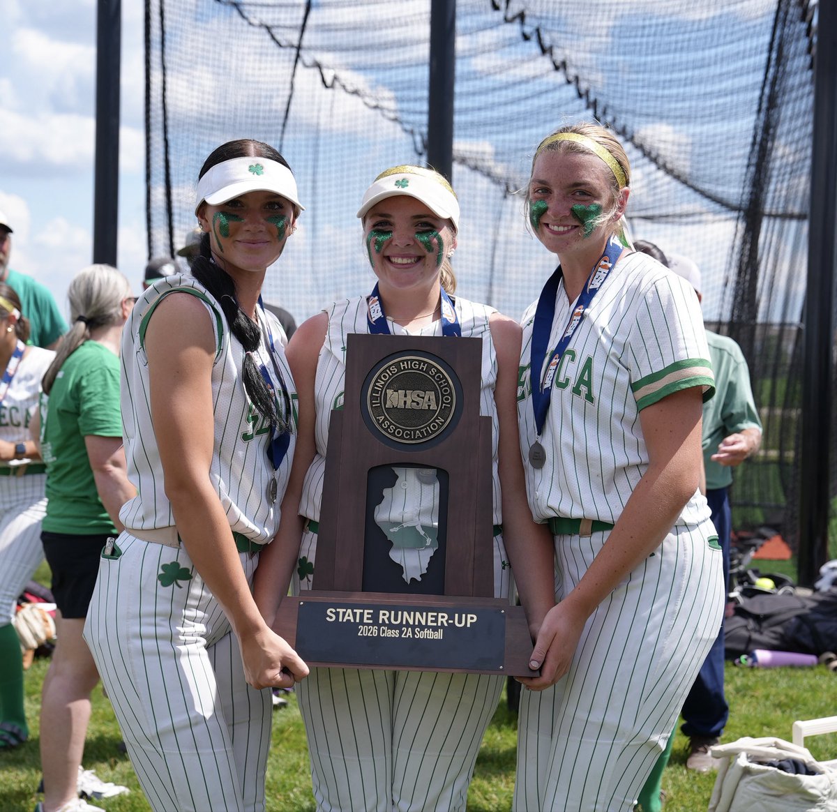 Irish_Athletics's tweet photo. STATE RUNNER-UPS 🥎

@SHS_IrishSball BATTLED until the final out but ultimately came up just a bit short in the State Championship on Saturday against Carterville, 3-1. We could not be PROUDER of the INCREDIBLE run that these girls and coaches have taken us on this year. https://t.co/ClfiDaxzZR