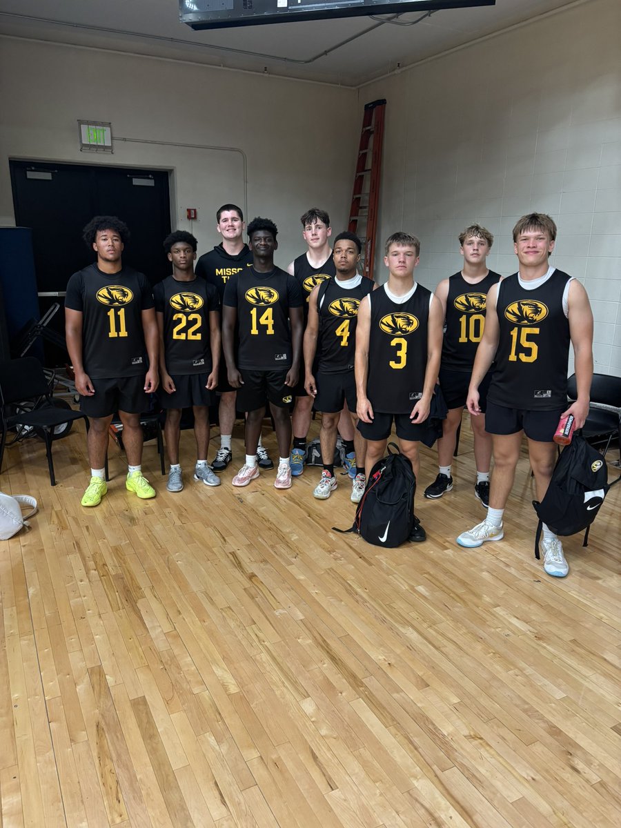 TigersBoysBball's tweet photo. Great weekend of hoops for the Tigers @LUMensBball Team Camp! Thanks to @GerdemanCamps for having us!! https://t.co/KDDYhTuyg7