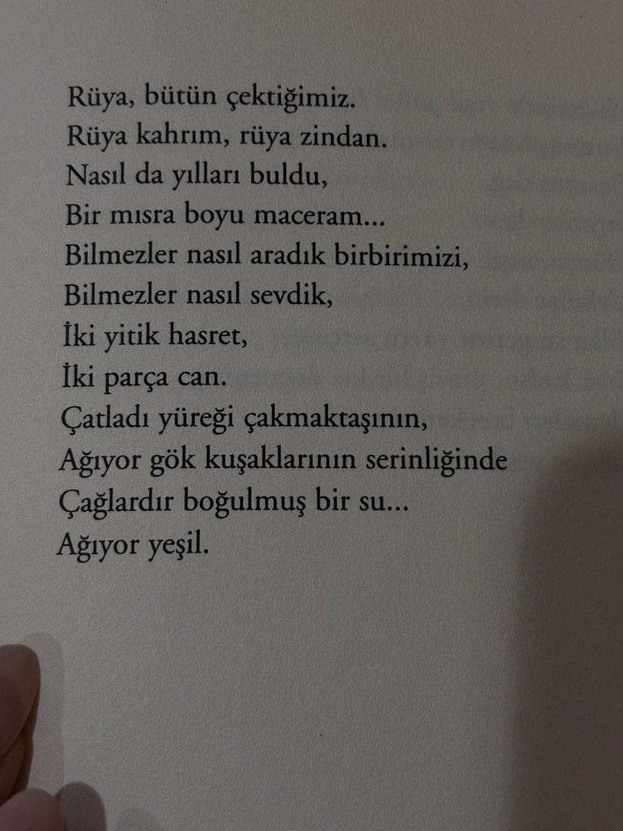 klttfryll's tweet photo. Ahmed Arif’in dizeleri, Fikret Kızılok’un sesi🌱 https://t.co/IQ2F3wBGyo
