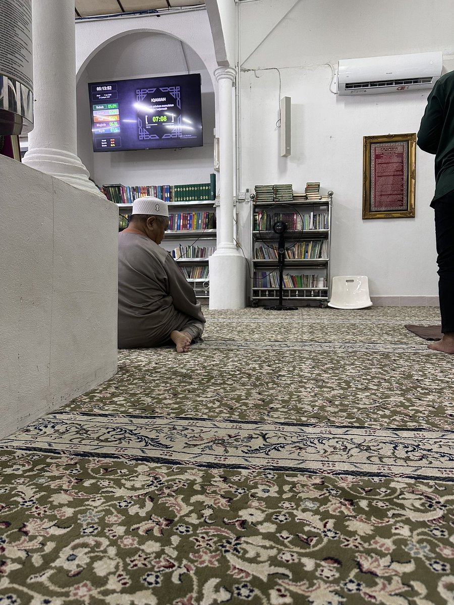 zerofDOT's tweet photo. Semoga menjadi sebab rajin LSD weekend. Amin https://t.co/0NwzZS7Gry