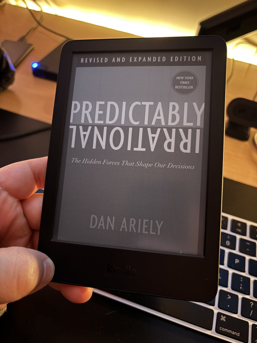 ui_pro's tweet photo. @ThiagoMonechesi Te recomiendo altamente el libro "Predictably Irrational" de Dan Ariely que habla sobre esto y muchos otros temas más. Es un must para producto y marketing. https://t.co/ENdMCi8eJo