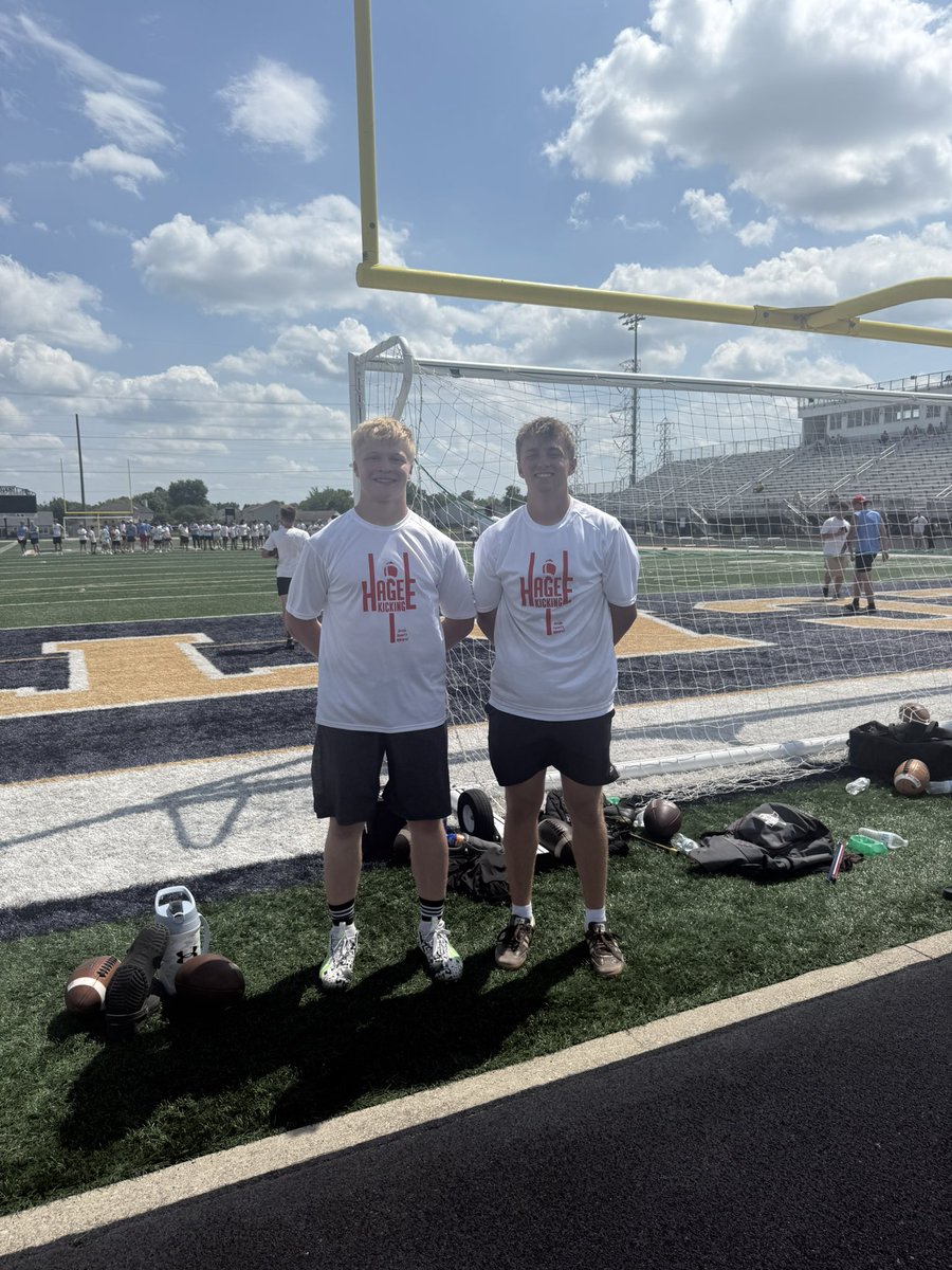 Carterclass2028's tweet photo. Great day with @HageeKicking putting in work with @LaneP4498    Won the punt competition with 57 yard 4.04 hang. Kickoff best was 76 yards. https://t.co/GlSVfQzqsp