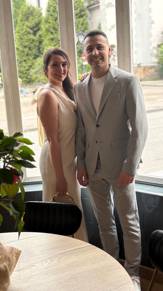 Miriamds26's tweet photo. M&amp;J💍 05.06.2026🥂🤍 https://t.co/2UKb025ZdQ