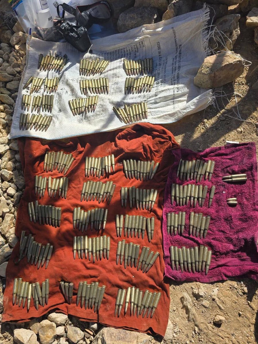 Crime_SpotterSA's tweet photo. When A Mozambican National Is Found With 10 Rounds of Mixed Caliber Ammunition, It's ’s A Warning Sign 

When SAPS officers under Operation Vala Umgodi combed through the thick, jagged brush of Makheshe Mountain near Barberton’s Agnes Mine, they found a 35-year-old Mozambican national trying to melt into the landscape.