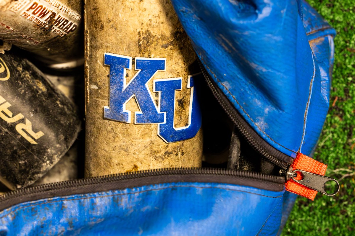 Super details 🔎 #RockChalk