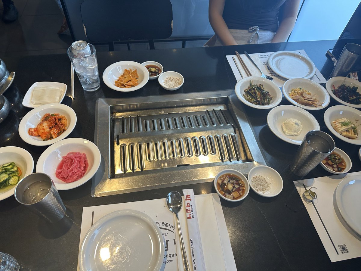 astro_ge's tweet photo. First bbq of 2026🥹 https://t.co/6B7zTFYGFL