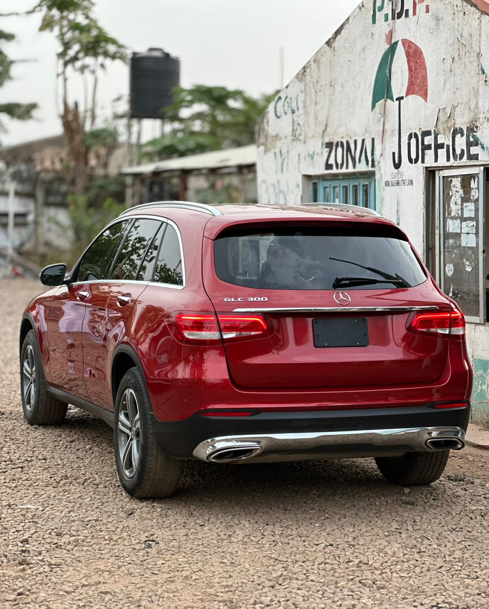 AmaanAutos's tweet photo. FOR SALE‼️‼️‼️

FOREIGN USED MERCEDES BENZ GLC300 | 📅 2019 MODEL
Original Custom Duty | Buy &amp; Drive | Excellent Condition

💰 ₦39,500,000 (LAST)
📍 Kaduna
📞 07063557379

Please like and repost. Someone on your TL might be interested. https://t.co/5SDMsovKkp
