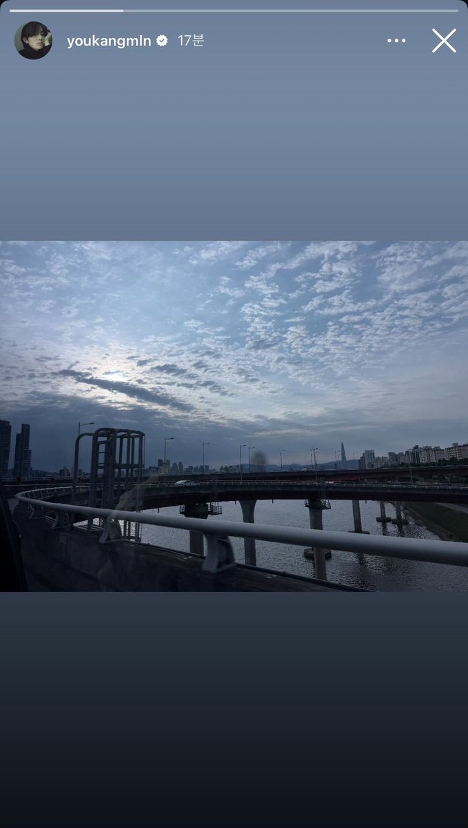hhing0125's tweet photo. 조심히 다녀와!! https://t.co/pbuqG9XA5u