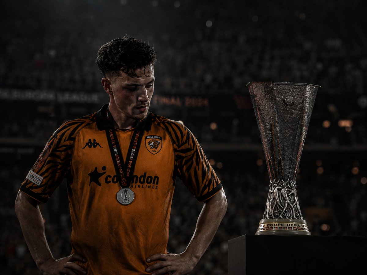 madshfc's tweet photo. Heartbreak in the EL Final💔

Hull City 1-2 Chelsea (AET)

A cruel ending as the winning goal came in the final minute of extra time.

The dream is over, but the pride remains. Every player left everything on that pitch, and every supporter was with us every step of the way. 🧡🖤 https://t.co/pZTYr6g6dG