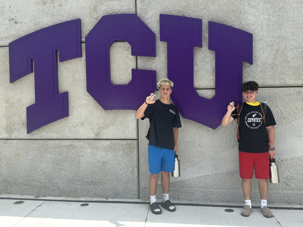 ZylarDLS1's tweet photo. Great day at TCU camp. One of my favorite parts of camp season is getting to compete alongside my little brother. Grateful for every opportunity to learn, compete, and get better together.

#AGTG #ClassOf2028 #WR #TexasFootball #TCU https://t.co/vOfhoUftpo