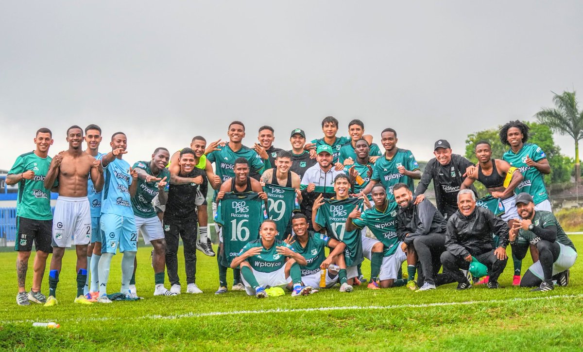 DepCaliCantera's tweet photo. ¡Triunfo Azucarero en condición de visitante! 💪⚽
Nuestra Cantera Sub-20 venció 0-1 a Deportivo Pereira, por la fecha 10 de la Supercopa Juvenil FCF, con anotación de Jefferson Durán (59'). ¡Seguimos sumando! 💚🙌 https://t.co/07p4dTUKFX