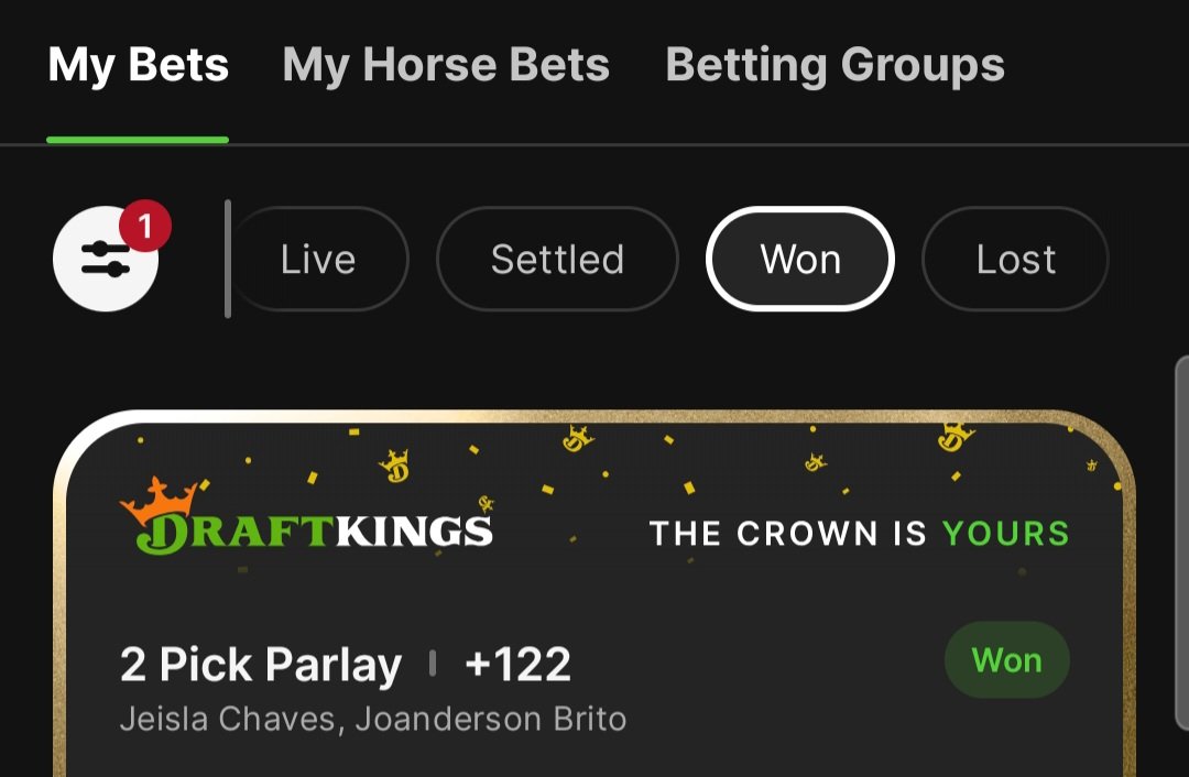 WorldCapper's tweet photo. Cash Brito ITD and 2 leg double up parlays 💰 That crotch sniffing clown Jordan Leavitt only fights so he can rub up on men 🤡 #UFCVegas118 https://t.co/AWRB2Xo1by