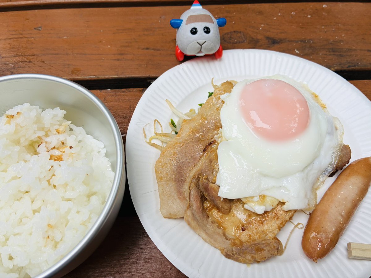 uni_8091's tweet photo. おはようございます✨
キャンプ朝ごはん https://t.co/06mBZFYgNR