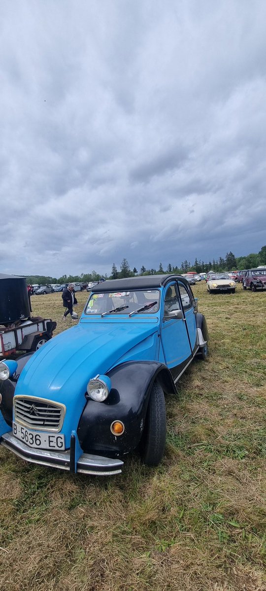 Codina2CV's tweet photo. @ritaveninga Yo sigo haciendo esas vacaciones😃 https://t.co/XKoj8gwpUY