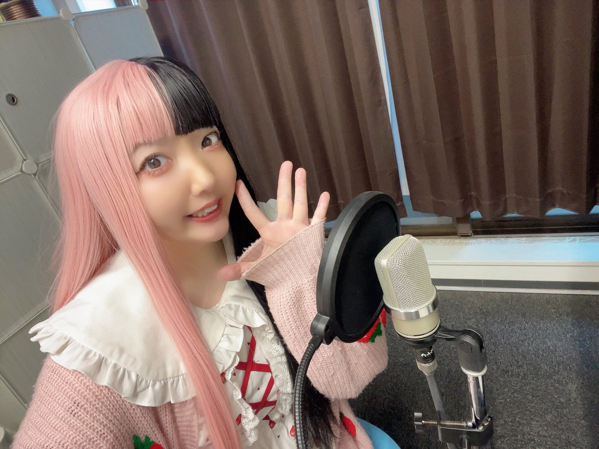 hananoichigo15's tweet photo. 日曜日の朝❣️おはいちごー🍓✡️🪄
今日はとある収録に行ってきます🙌
がんばってくるぅ(•̀ω<́ )🪄☆ https://t.co/bv0khWz26r