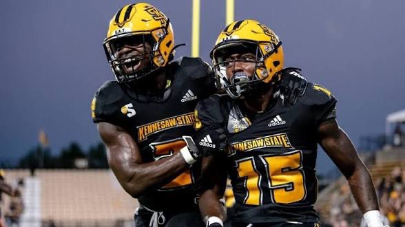 dylan_taylor73's tweet photo. After a great conversation and call with @Coach_JBradley. I am extremely grateful to receive my first division 1 offer from Kennesaw State University!!!!! #agtg @cpw_BA @theBAFootball @TomLoy247 @CSmithScout @shaynep_media @CSmithMedia @KSUFBRecruiting @kennesawstfb https://t.co/BLAdhWjiSm