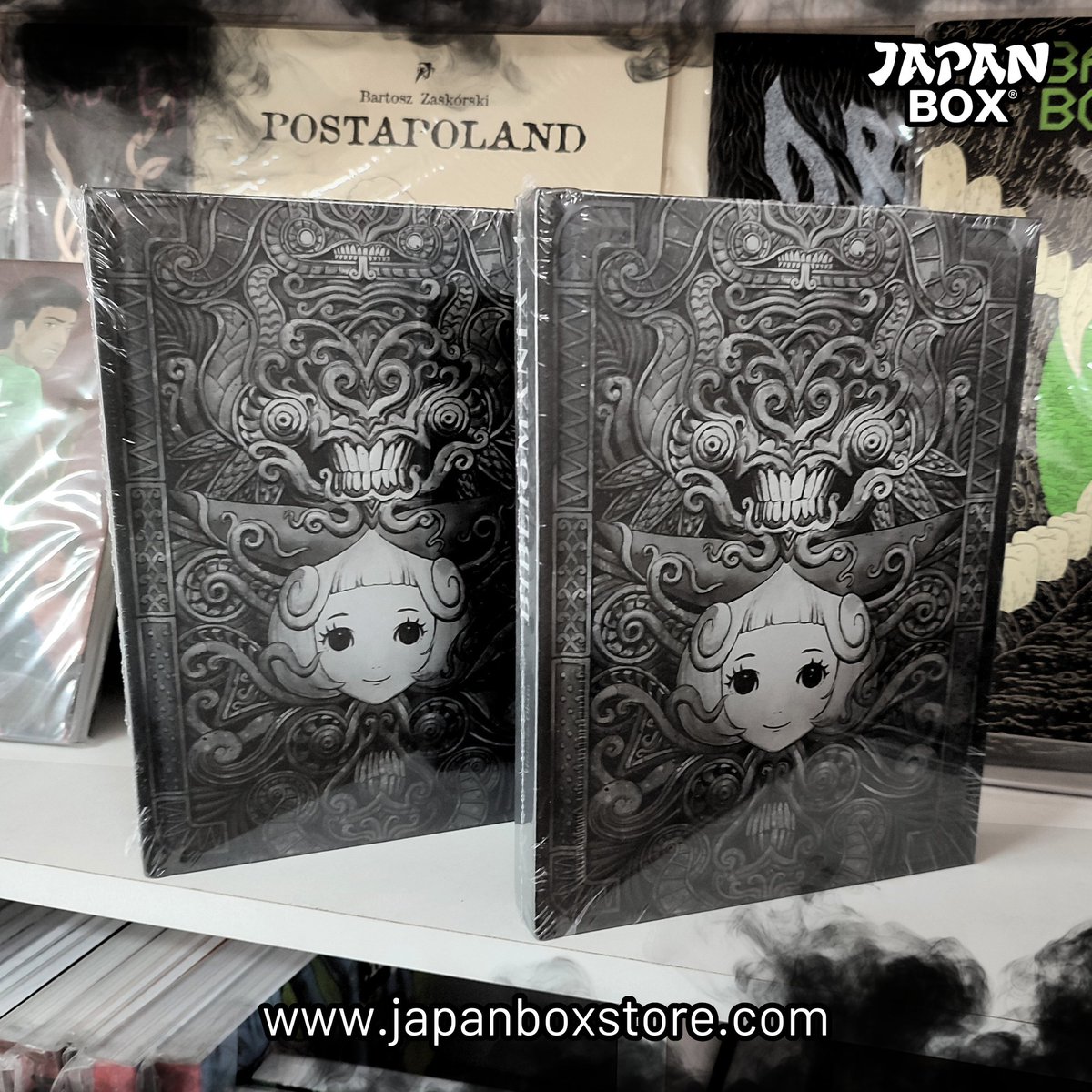 JapanBoxStore's tweet photo. [ Restock] Bibliomania (Edición Deluxe)
👤#Macchiro / #Obaru
📚 #Kibook Ediciones

🛒 Tienda en línea: https://t.co/XDVFXYhjTc
📦 Envíos a toda la República Mexicana
📍 Ubicación: https://t.co/cyoi6yh6Xo

#MangaMéxico #Seinen https://t.co/wRKiwf4WKm