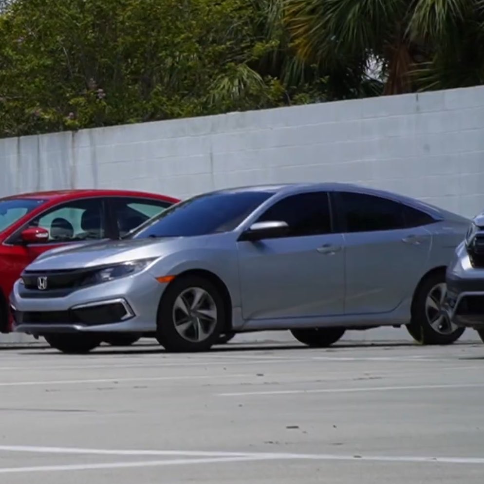 TheKodeTimes's tweet photo. Which KODE member has the best car? 🤔 

Guapo- C63s AMG 2025

Yusuf- Toyota Corolla 

Ash- Honda Civic 

Edward- BMW 330i https://t.co/mG616HWlpv