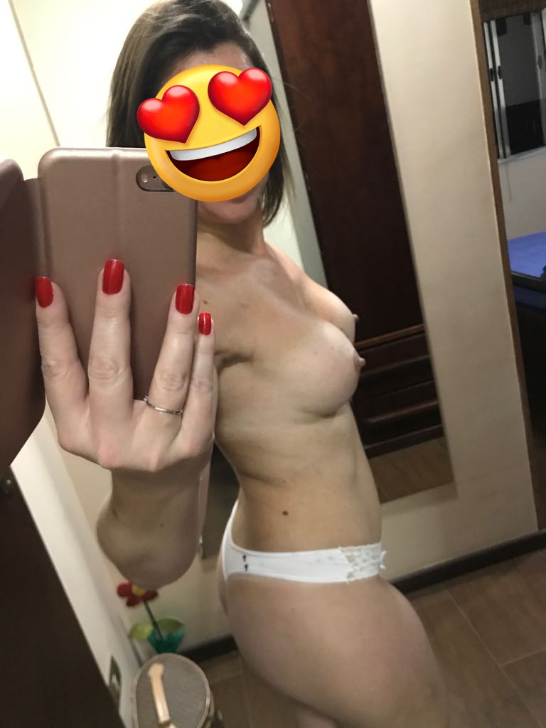 CorninhoPT's tweet photo. @camarotevip_ @blondewifesp https://t.co/72QwU7NpKg