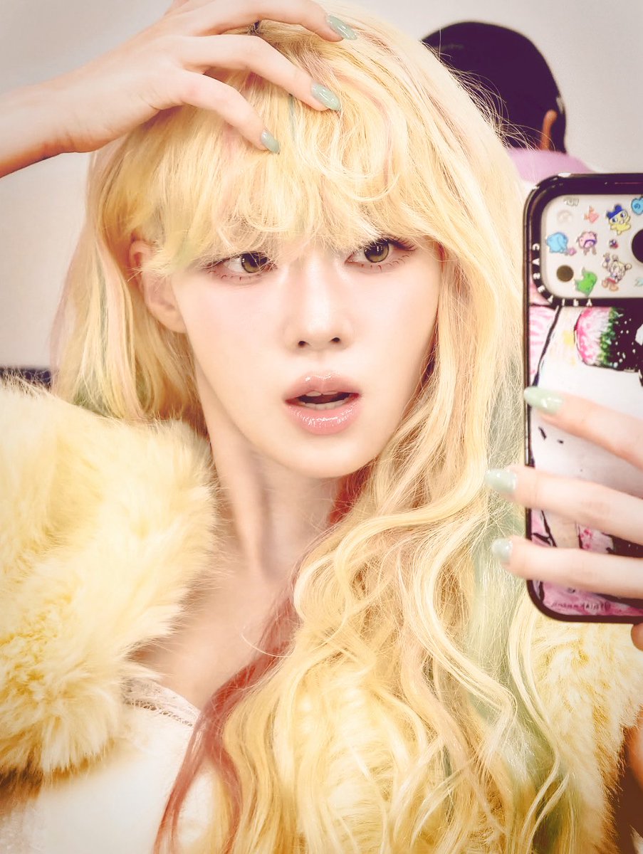 nia .ᐟ ֹ ₊ tweet media