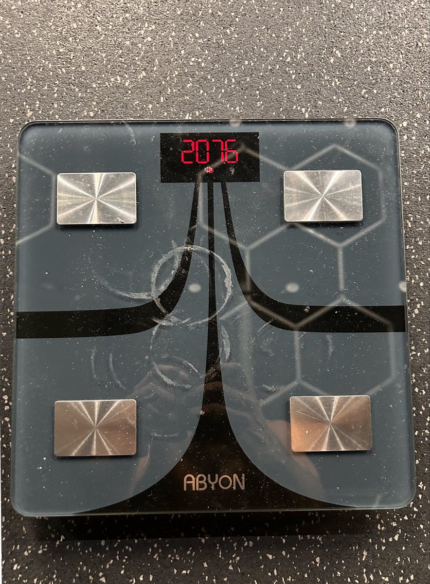 WillHarrisAOAF's tweet photo. I refused to weigh myself over the last seven months until today. I’m down about 50 pounds in seven months.  What a freaking journey you guys. Most importantly, I educated myself on proper nutrition. That’s more important than the gym.  #weightloss #anatomyofafighter https://t.co/GJaRb34FJL