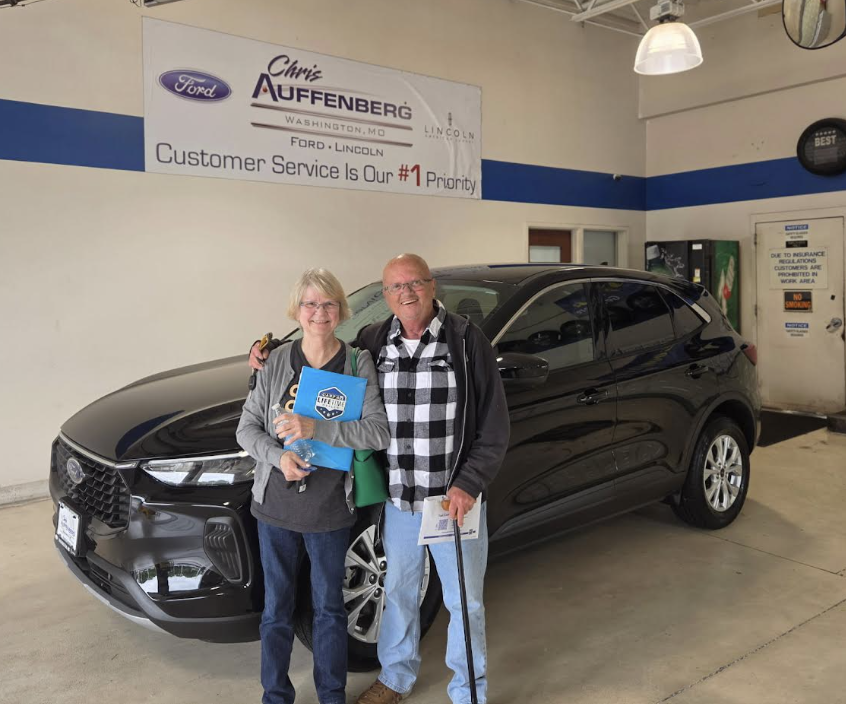 AuffenbergWash's tweet photo. Congrats, Patricia and Steven Bishop! They took home this gorgeous 2023 Ford Escape from David York. Enjoy your new car for many miles! https://t.co/Mb5vth8iiN