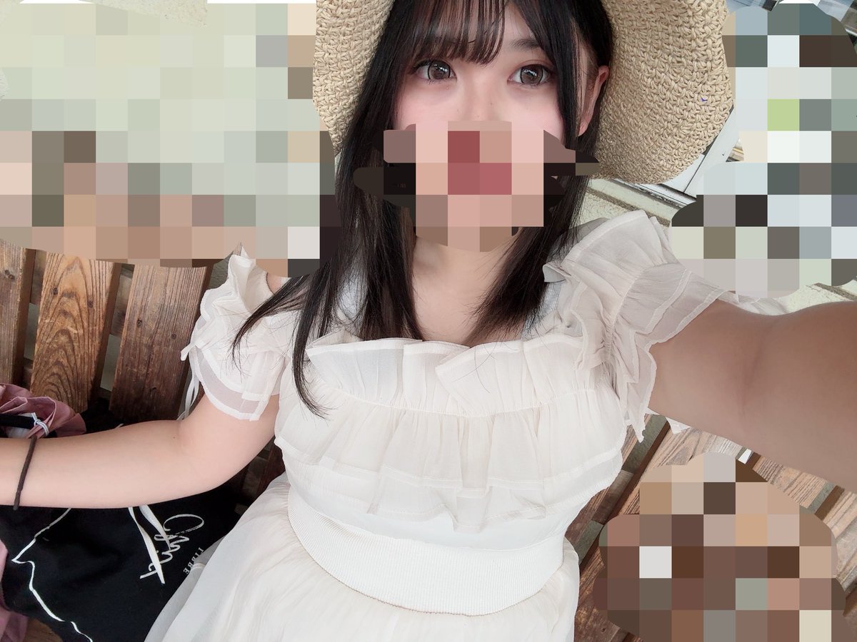 Y2Opf's tweet photo. タイトル名  " 寝坊 " 😴😵 https://t.co/kEVyD87lQa