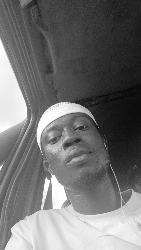 Samed_1One's tweet photo. I carry the spirit of the Zongo in my heart,its stories,its art,its wisdom.Guided by the legacy of the Awliya,I keep reading,learning and searching for deeper meaning in every page and every path 🦌 https://t.co/j6JoqQKVgU