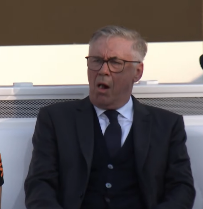 Yaegerfer's tweet photo. Ancelotti vendo que a seleção reserva é melhor que a titular https://t.co/wk5I4MmpnM